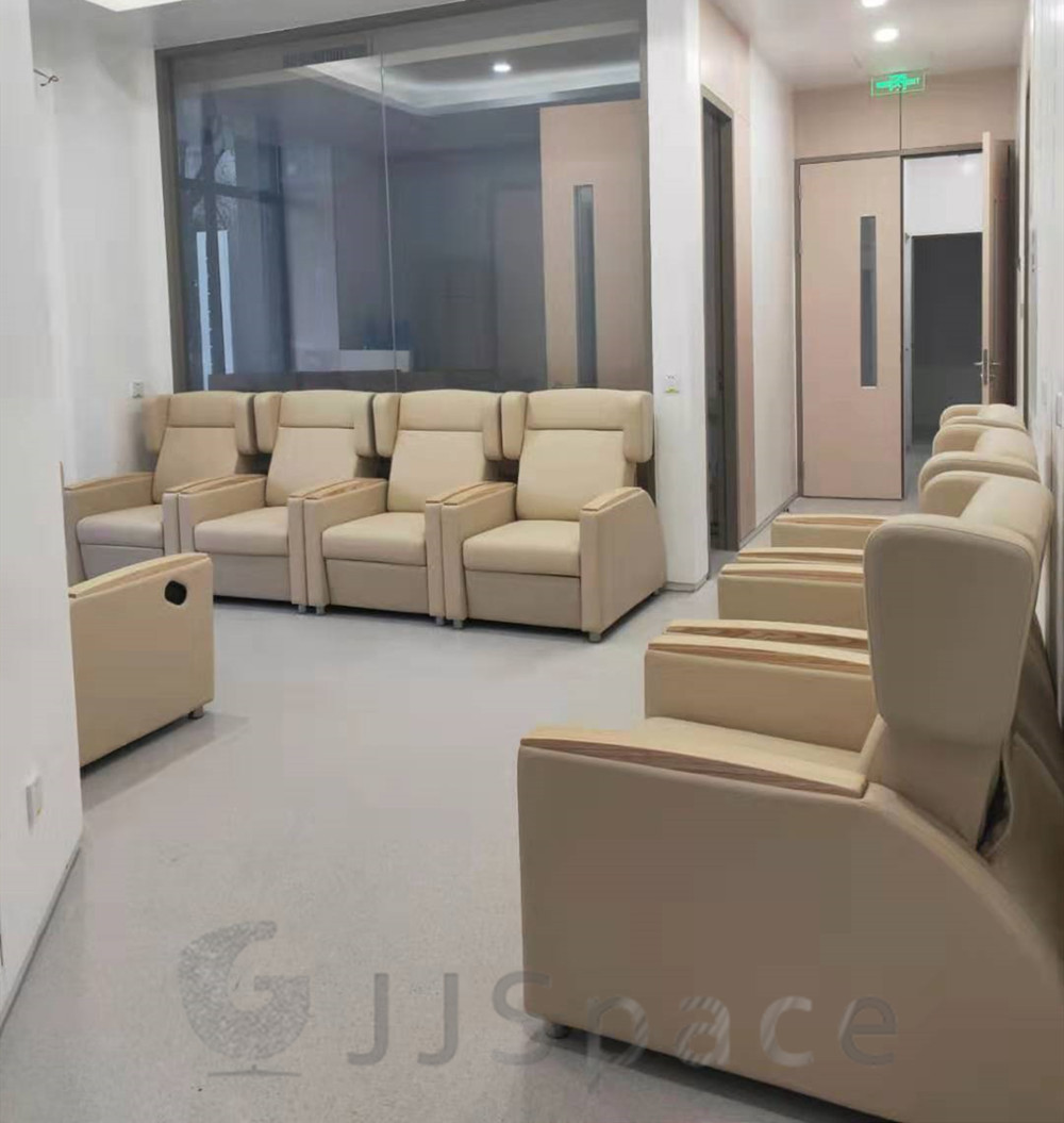 國(guó)鍵鑫興（北京）家具有限公司顯華米智慧珍所提供桌椅、休閑等辦公家具項(xiàng)目案例。